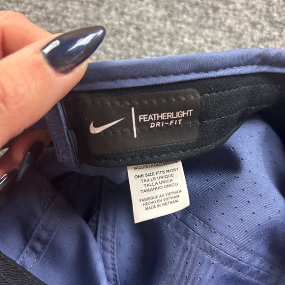 NIKE Featherlight Dri-Fit Blue Hat with Adjustable Velcro Strap One Size - Picture 11 of 11